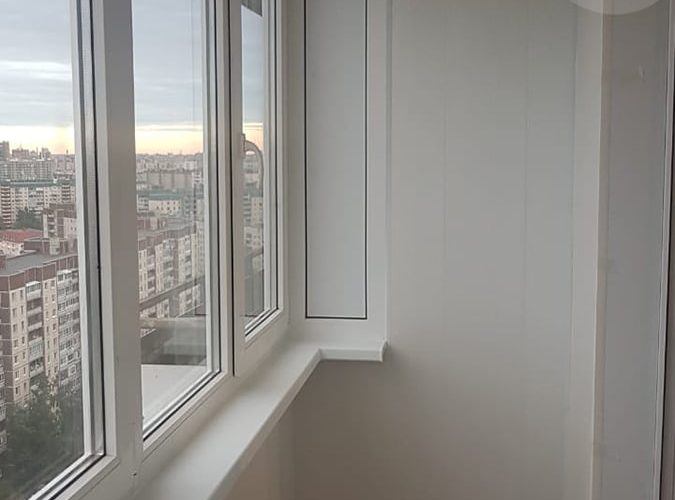 Остекление балкона на ул. Руставели
